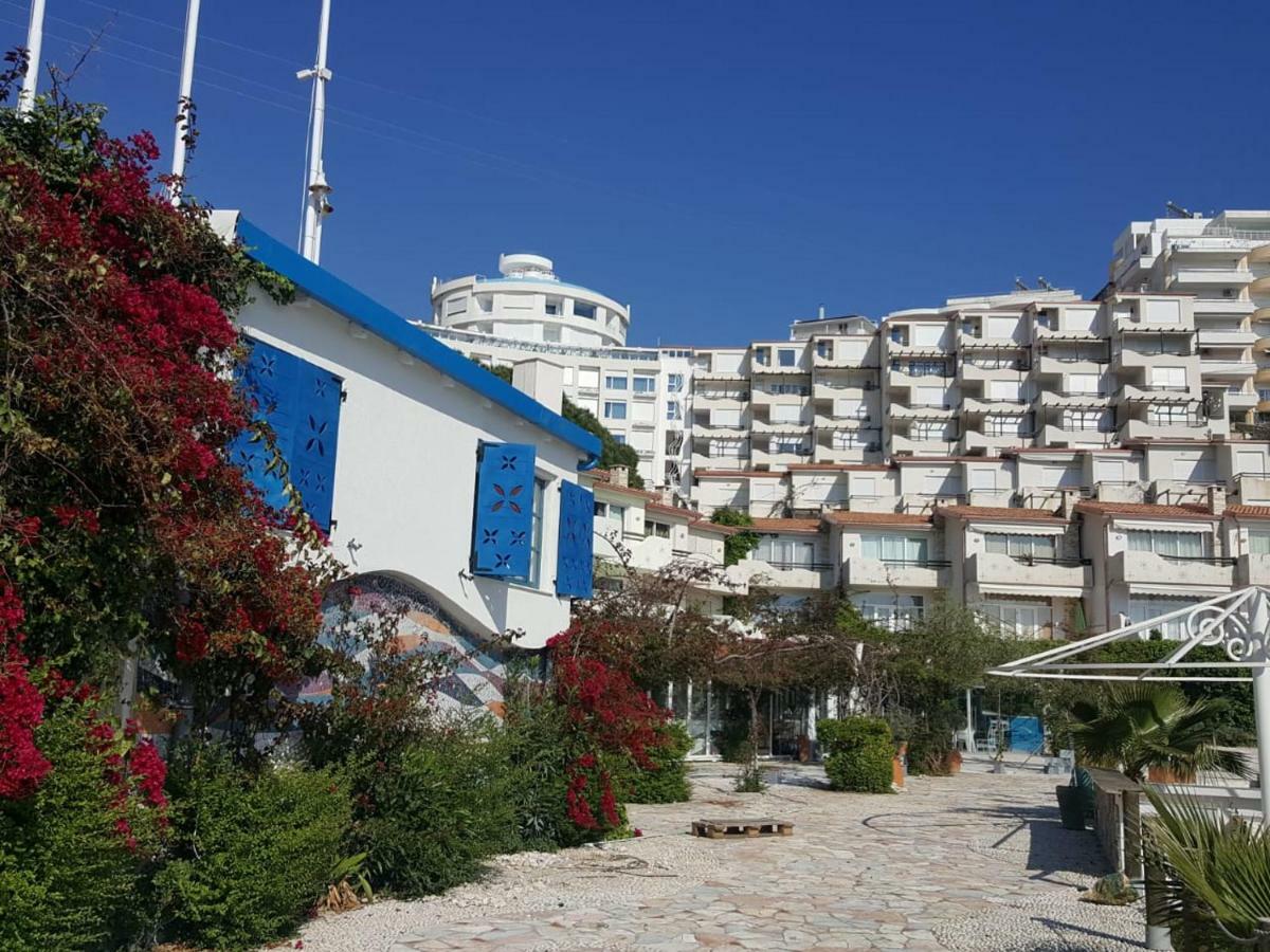 סרנדה Sea Breeze Apartment Bougainville Bay מראה חיצוני תמונה